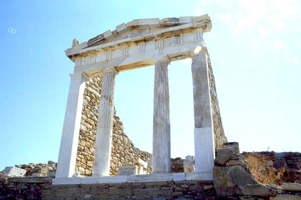 delos2.jpg