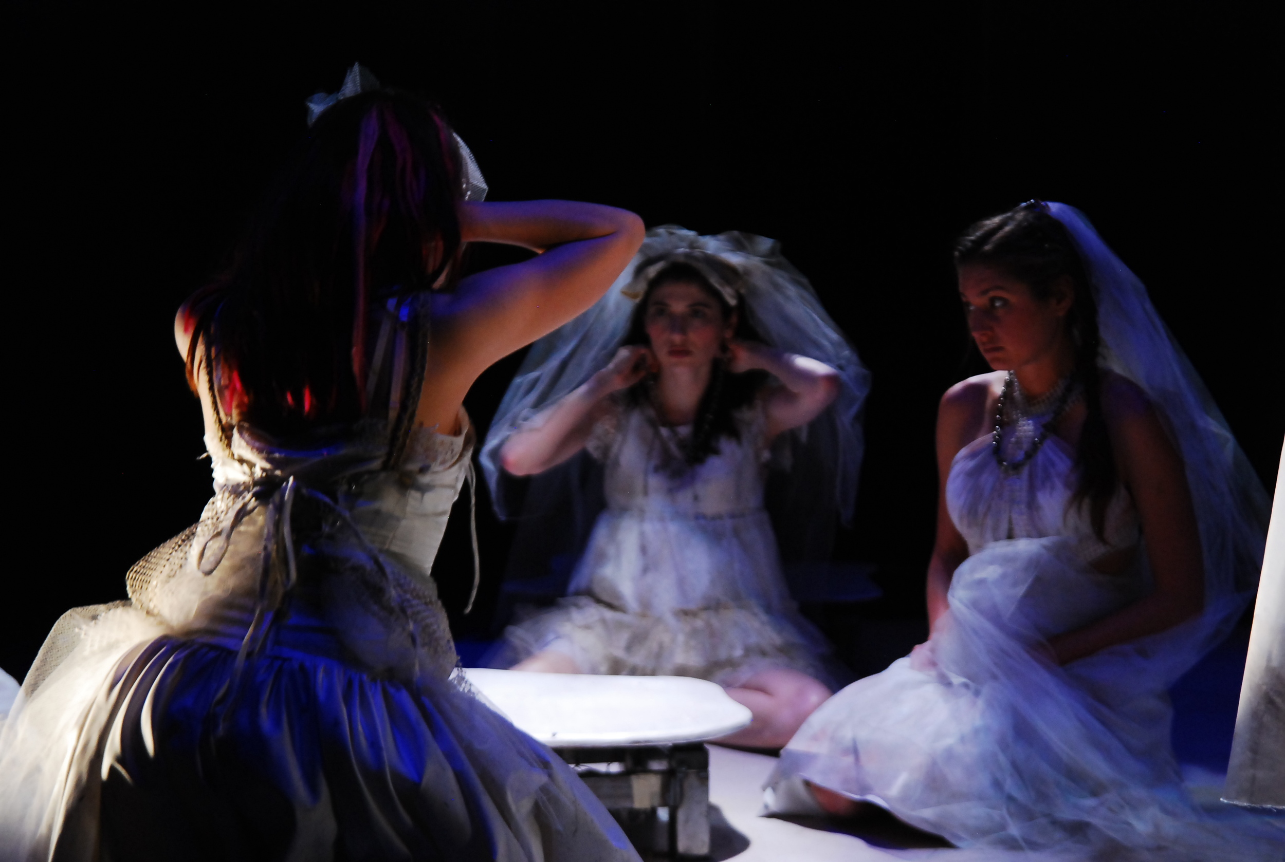 The Pliant Girls — Fugitive Kind. Live. Theater.