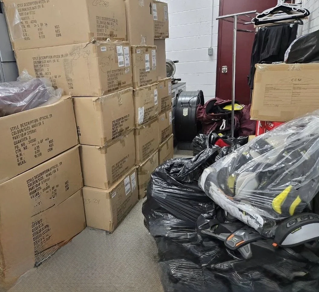 petes fans will have a chance to get their hands on some team gear on Saturday