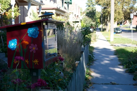 LittleLibrary2.jpg