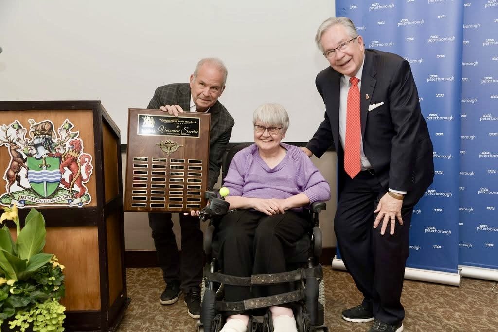 andrea dodsworth recognize by mayor  jeff leal andcity of peterborough