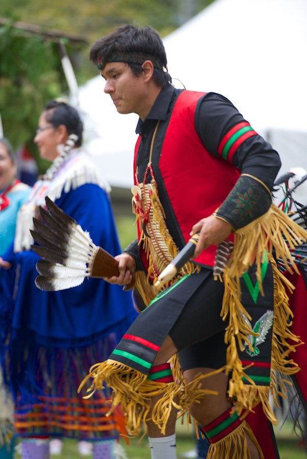 2014CurveLakePowWow3.jpg