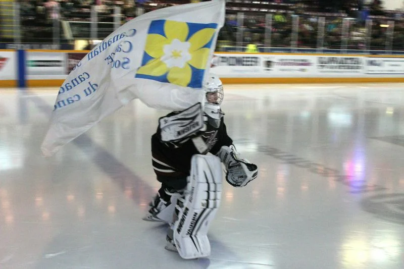 Awesome Photos From 6th Annual Pink In the Rink Night At PMC 