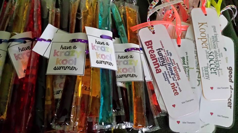 Great Idea: Peterborough teacher Wendy Thompson's wordie bookmark/freezie bundle year end gift to her students was a hit: Kind words that were written by classmates about each other (the more people to write the same word, the bigger the word is)