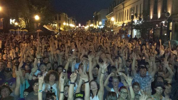 5th Annual Hootenanny On Hunter Is August 8th On Hunter Street