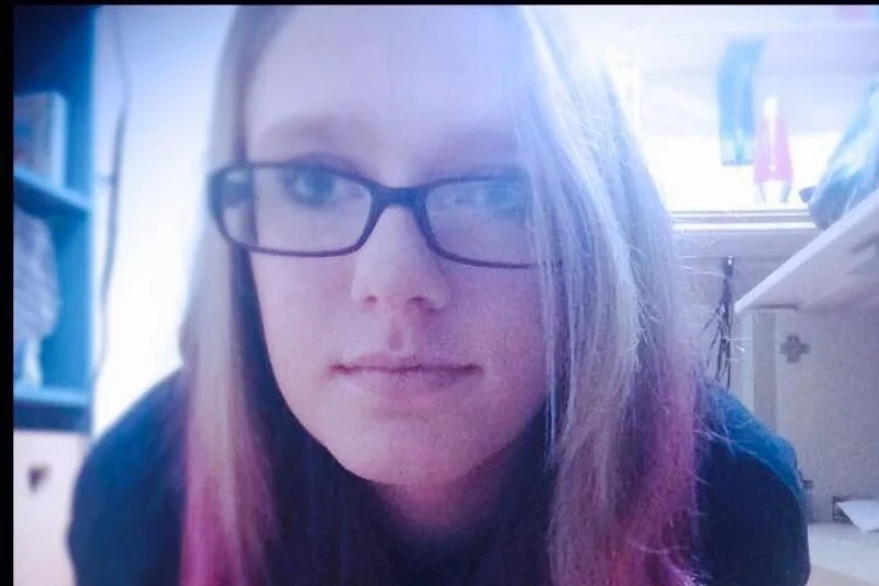 Help 15-Year-Old Emma Dimbler 