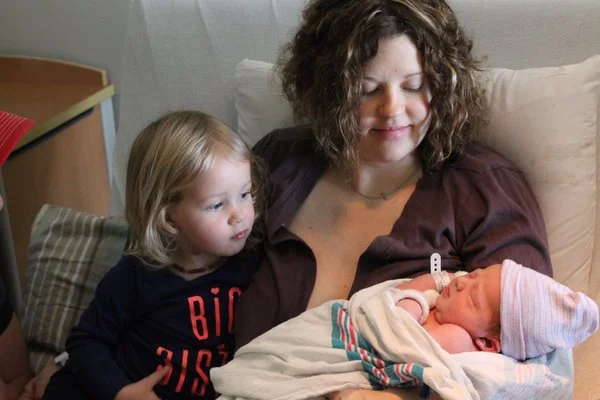 Della, Lindsay and Frances. (Photo via PRHC)