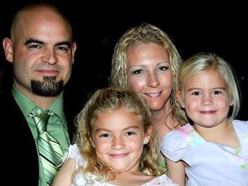 Chris and Anita Blackbourn—who passed away in October 2016—pictured with their daughters