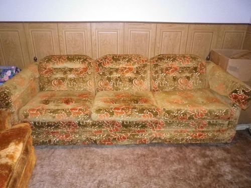PTBOCanada Featured Post: Leon's Peterborough Is Having Ugly Sofa Contest