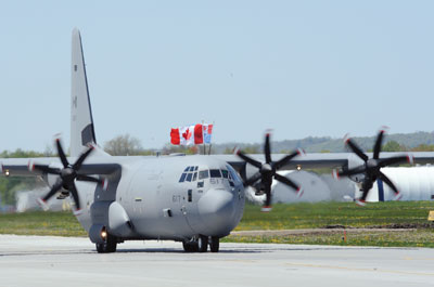Hercules photo via PeterboroughAirport.com