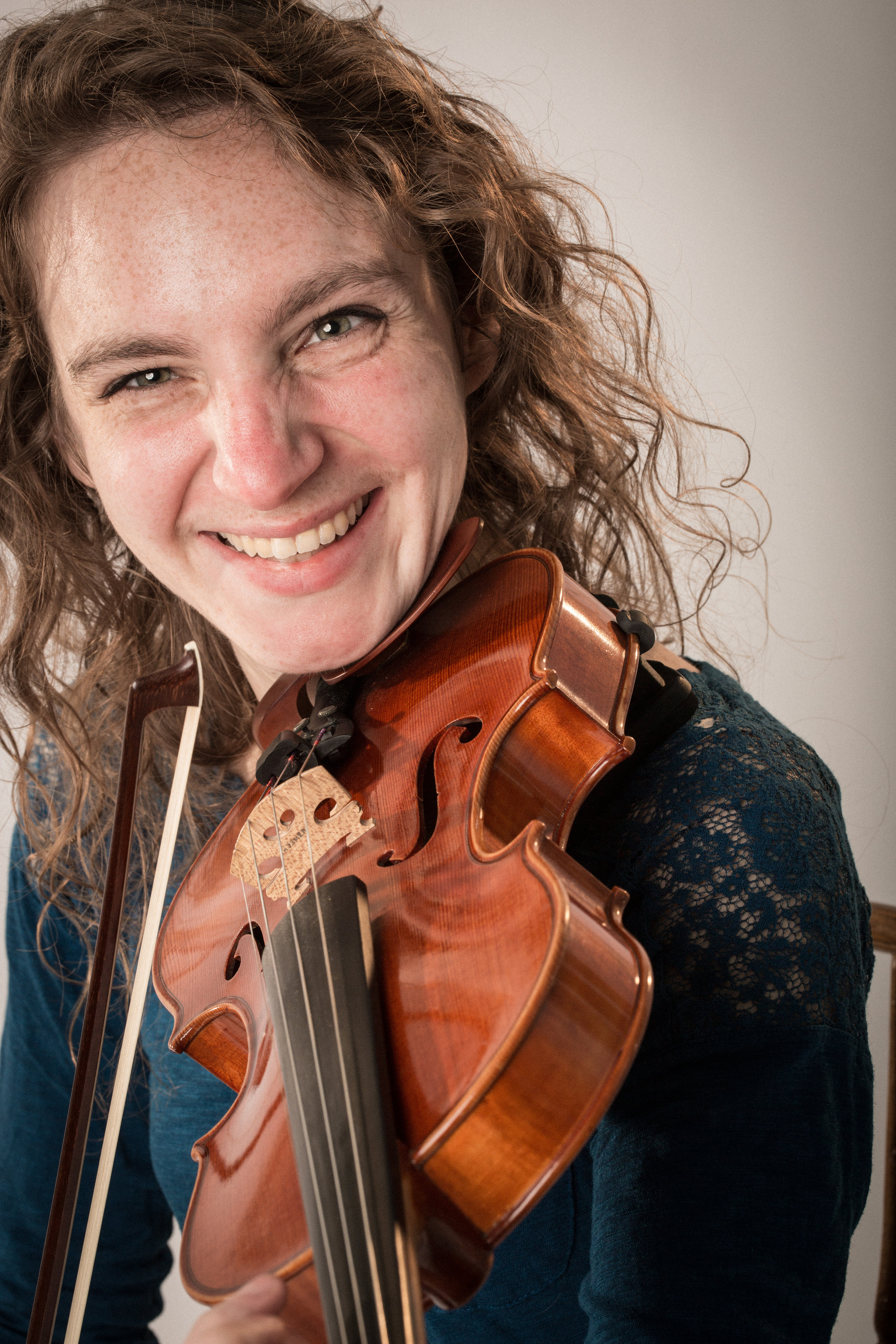  PSO violinist Jana Farell (photo by Wayne Eardley)