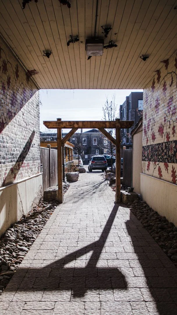 Location: Hunter & Aylmer Street (reverse angle)