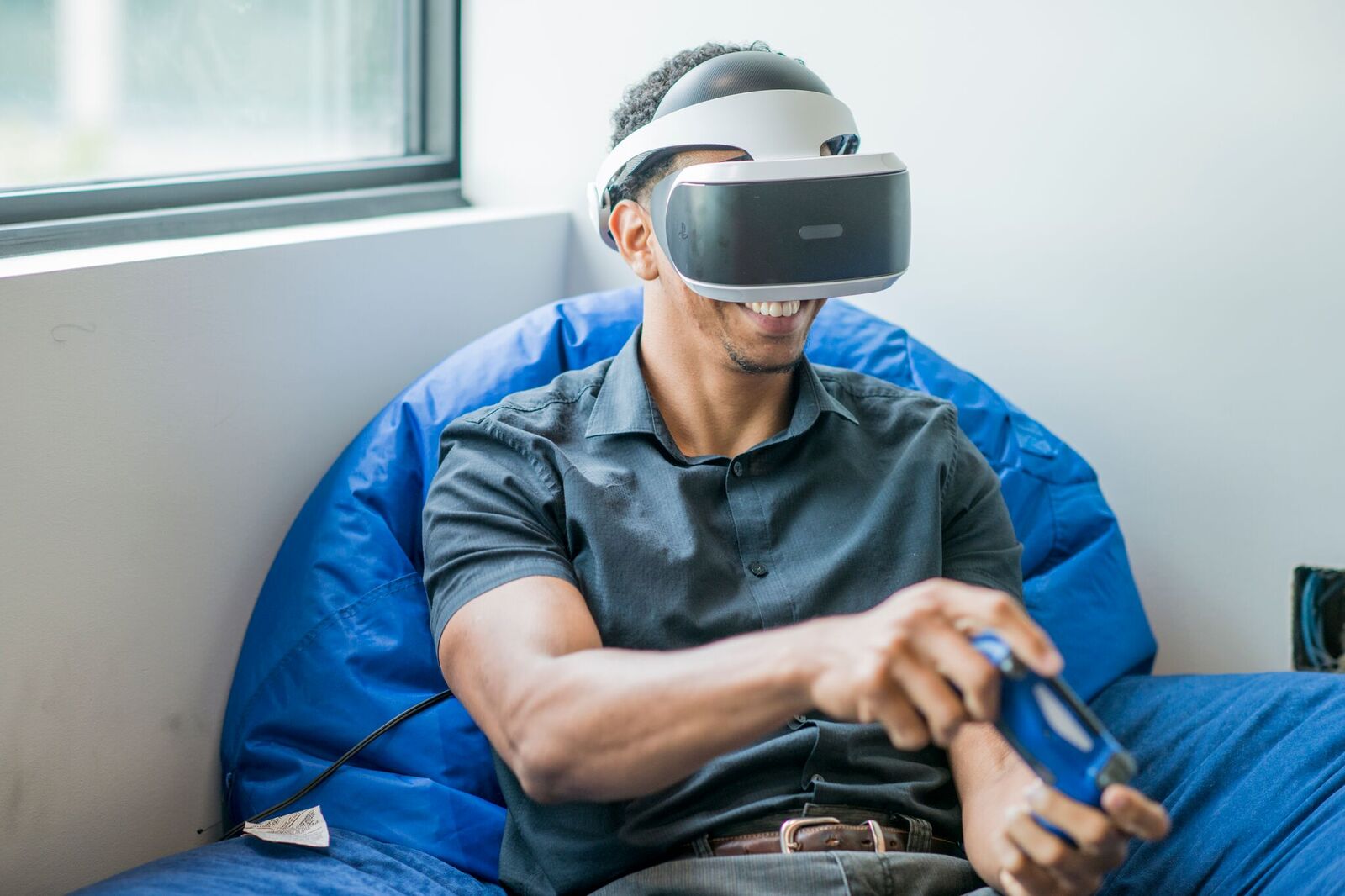 The Innovation Cluster provides a Virtual and Agmented Reality Zone and open-concept space for clients to test their ceations..jpg