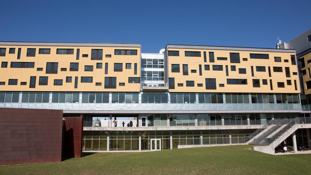 Awesome Trent University Offers Temporary Housing For Local Frontline