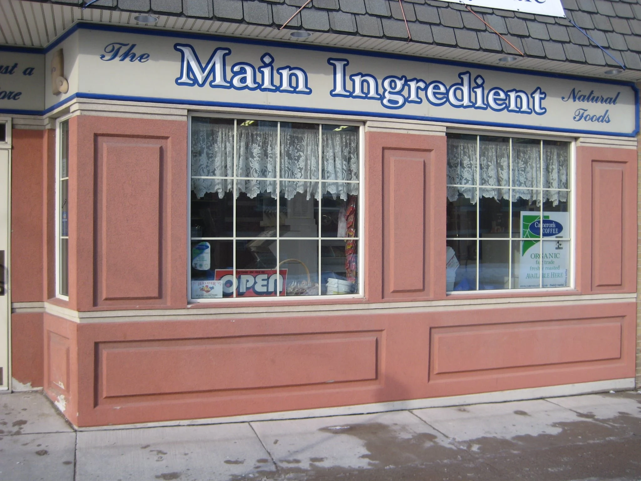 The Main Ingredient storefront.jpg