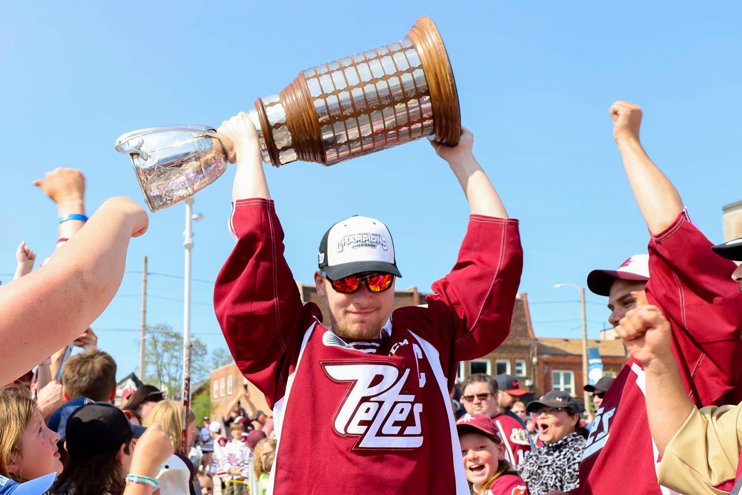 Community comes together at Quaker Foods City Square to celebrate the Peterborough  Petes
