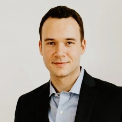 Evan Lyons.jpg