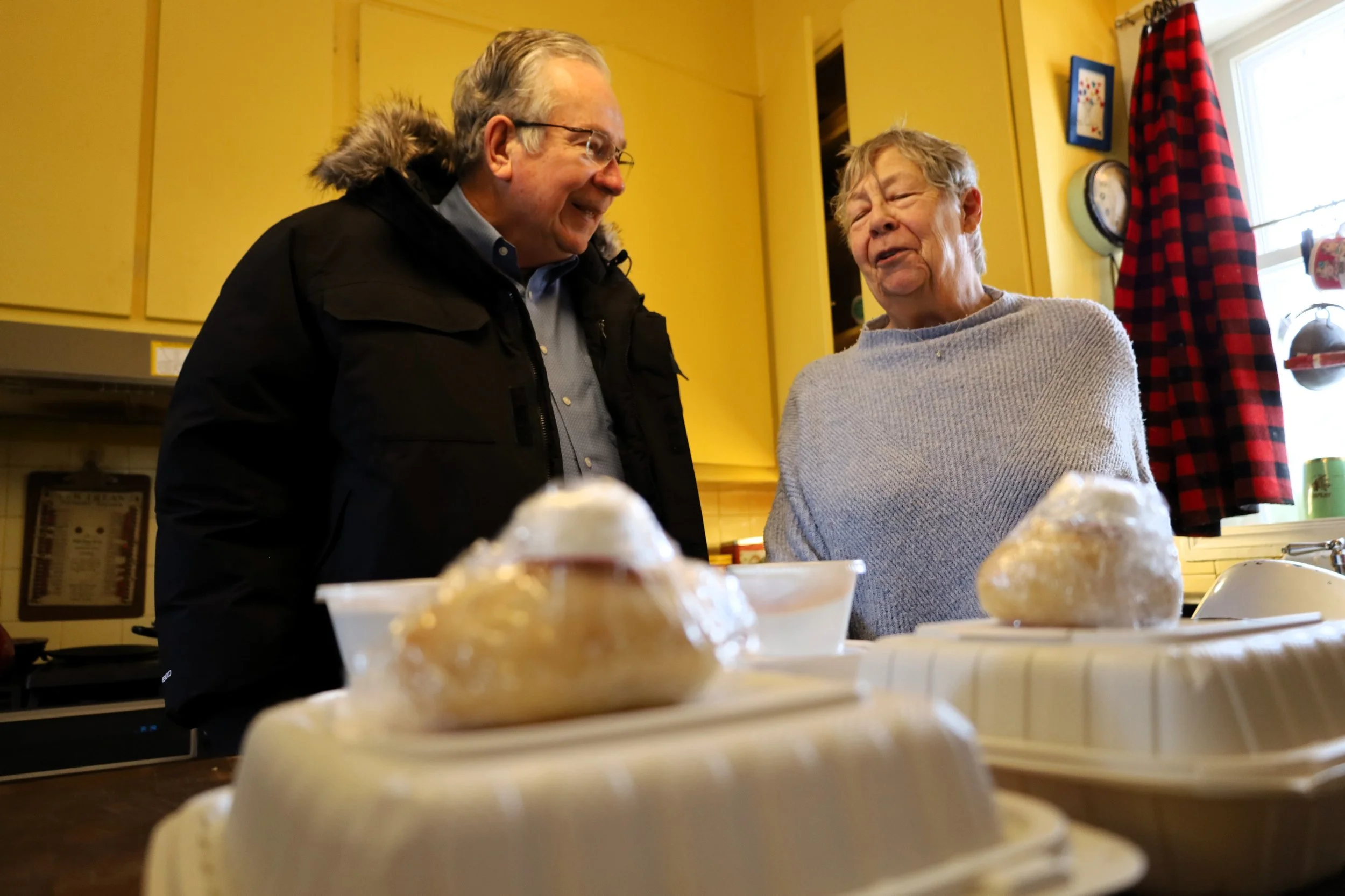 Mayor Jeff Leal Helps Deliver Meals to Seniors For Community Care Peterborough's Meals On Wheels Program During 'March For Meals'