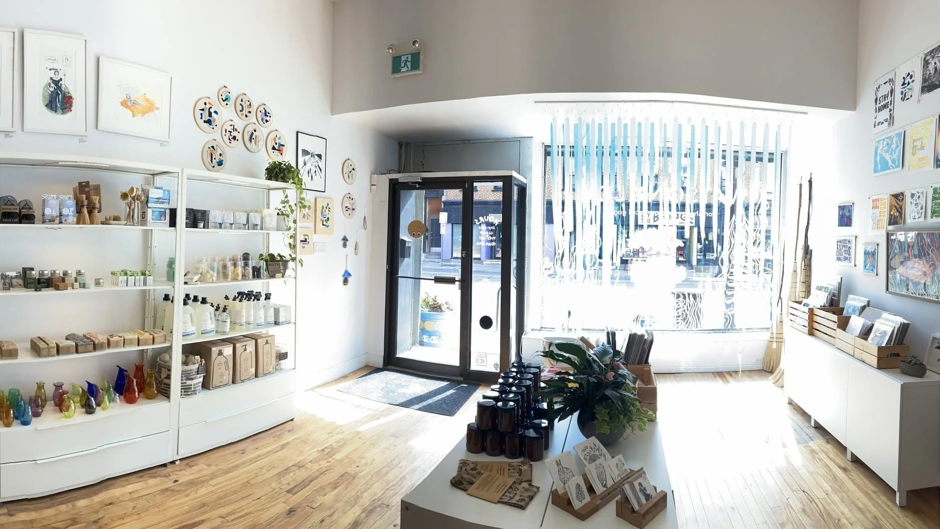 The Neighbourhood Vintage and Watson &amp; Lou Collaborate to Operate Under the Same Roof Starting Sept. 1