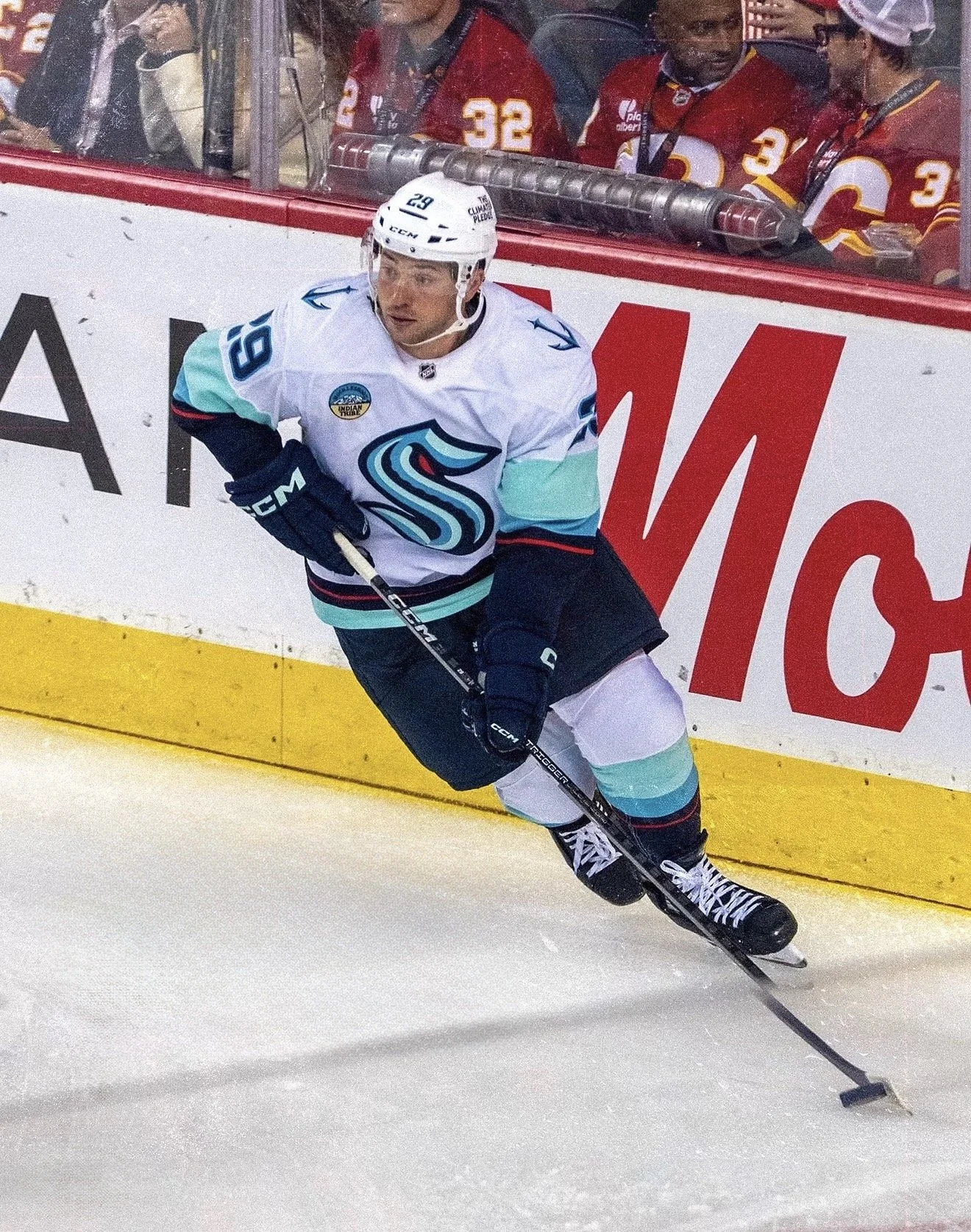 Peterborough Minor Hockey Product Vince Dunn Becomes Just the 7th Defenceman in NHL History to Score in Three Straight Season Openers