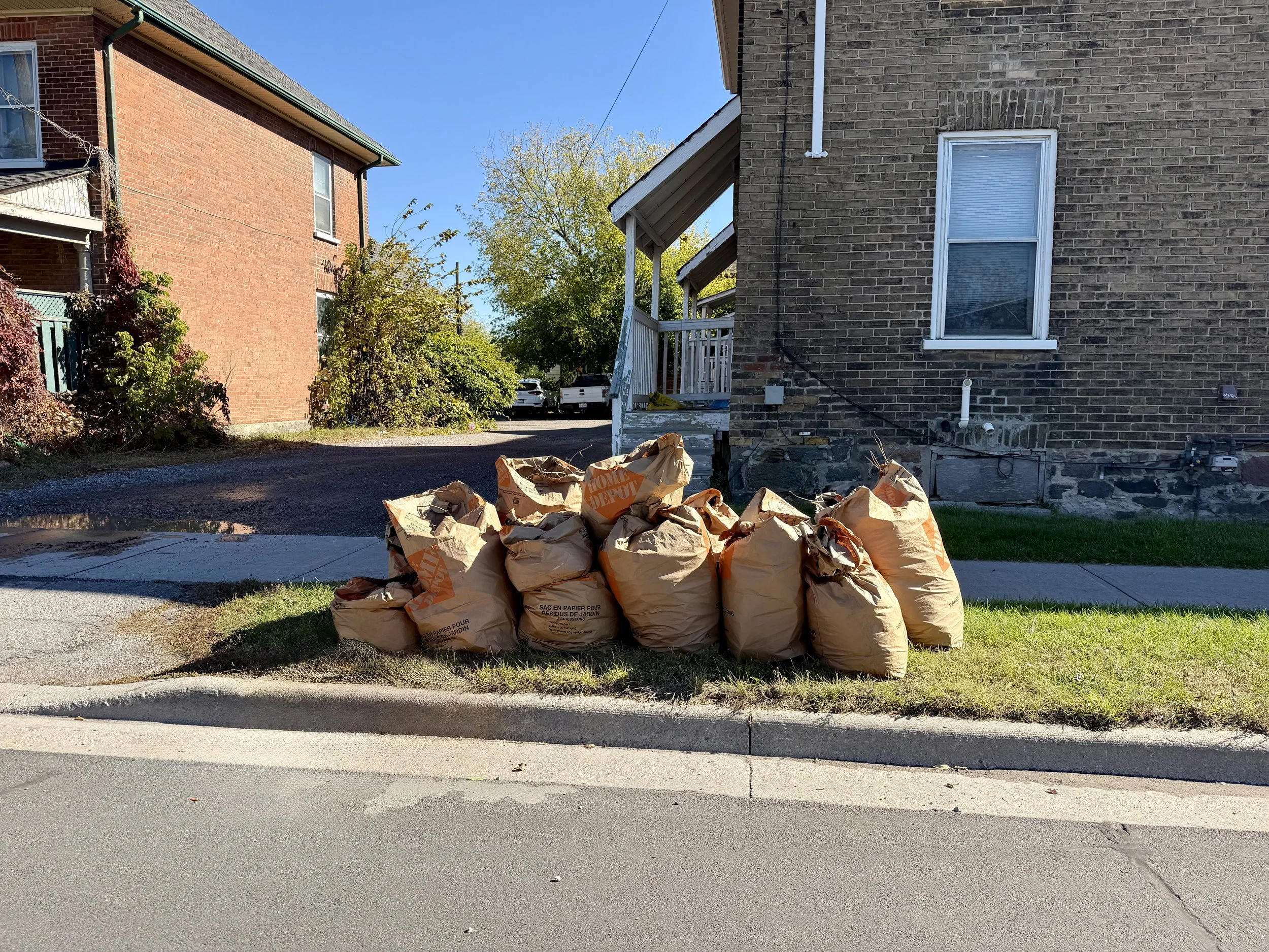 Peterborough’s Yard Waste Collection Season Nearing Its End for 2026