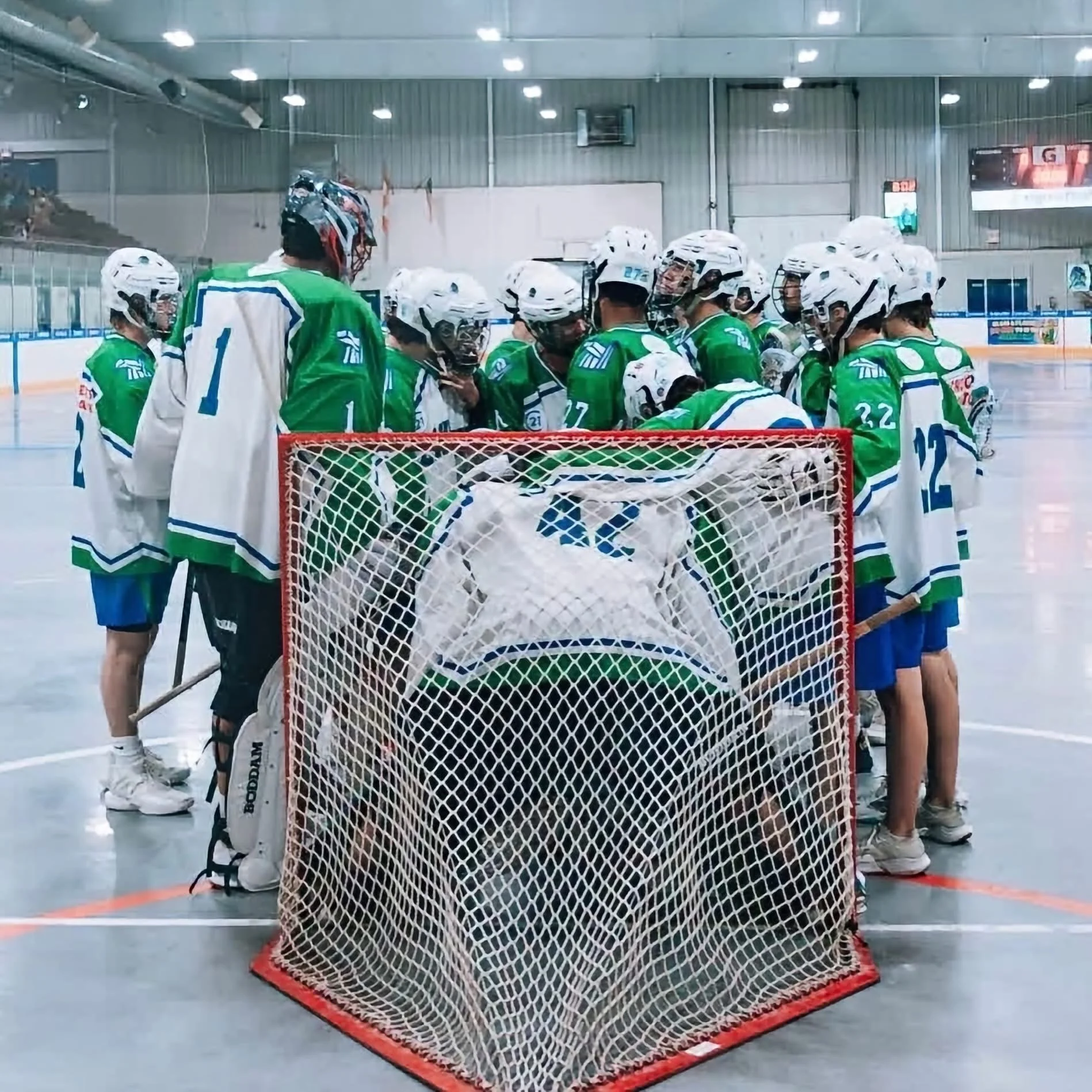 The Lakers begin their quest for a third consecutive Meredith Cup championship when they face the Six Nations Stealth in the league final.