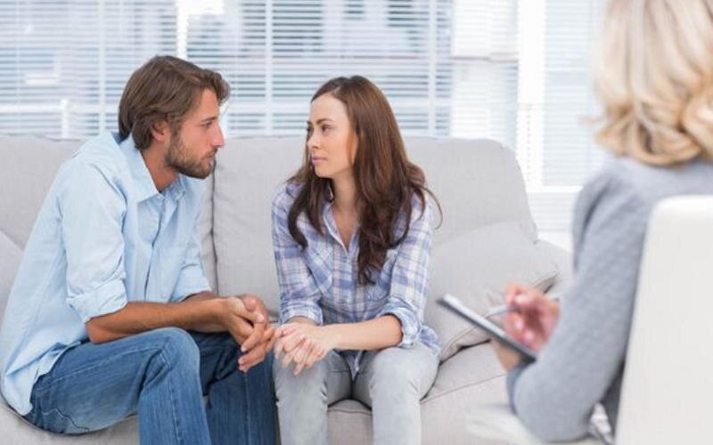 know marriage counseling pros and cons