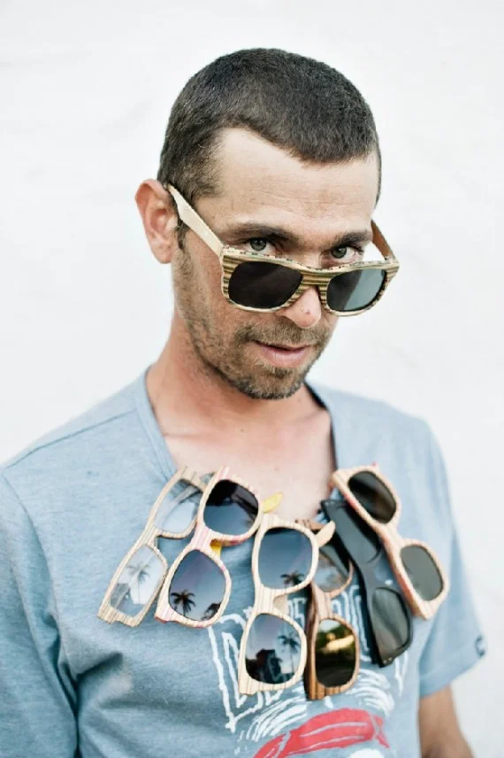 Sk8 Shade - Sunglasses Made From Recycled Skateboard Deck
Patrick, freshnessmag.com
You know that old skate­board you’ve had since you were a kid that you can’t just give up even though its seen bet­ter days? Instead of just let­ting boards like tha…