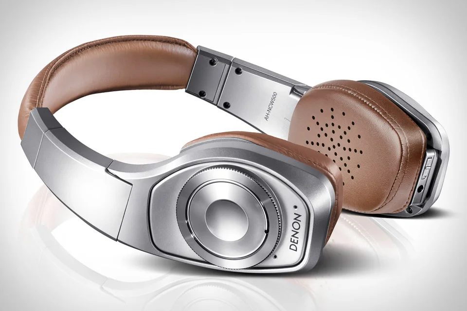 Want!!
(via Denon Globe Cruiser Bluetooth Headphones | Uncrate)