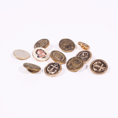 nickelcobalt:

(via Woodlands Supply Co. - Vintage Service Buttons)
