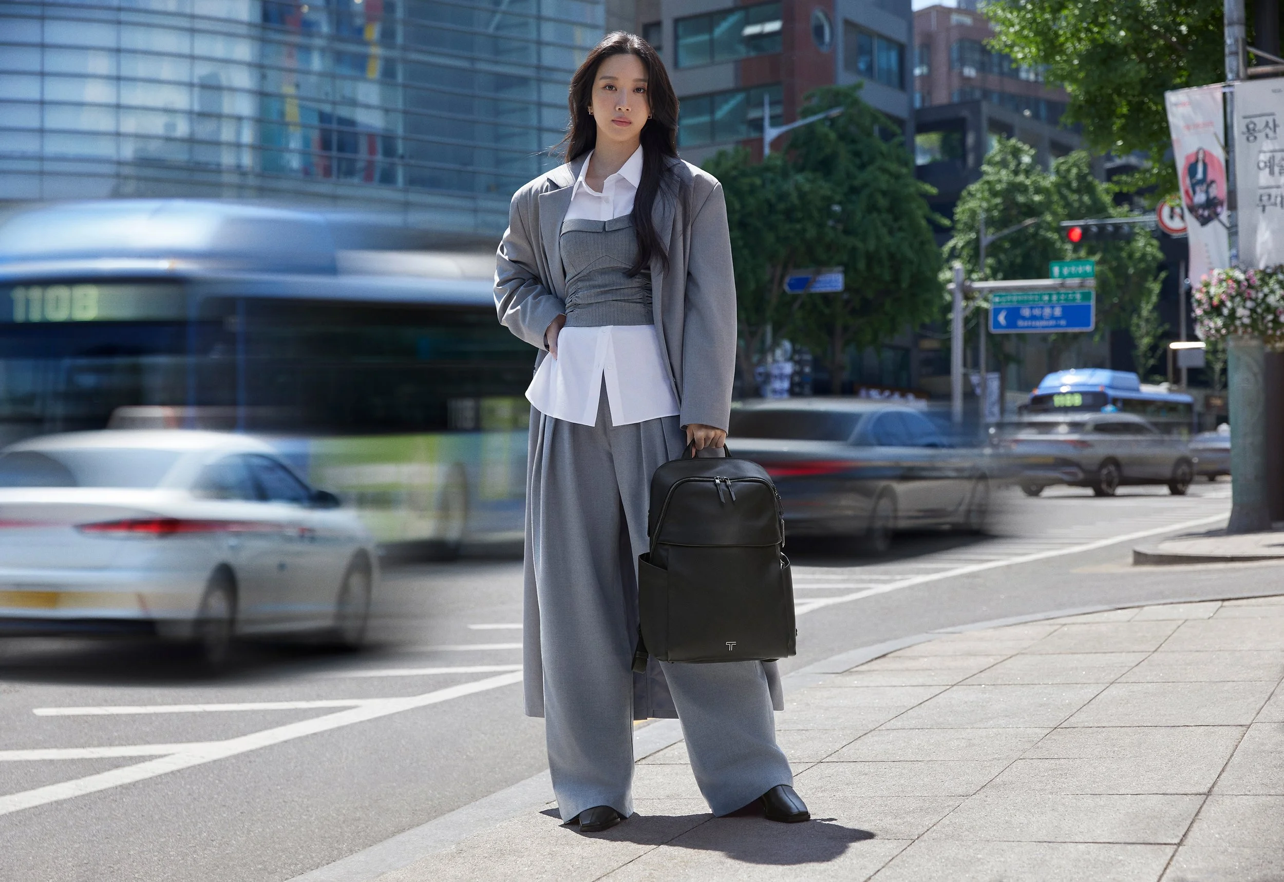 FW24_KaYoung_TALENT_VoyageurLeather_Raina_Backpack_Black1086_FINAL_RGB_72.jpg