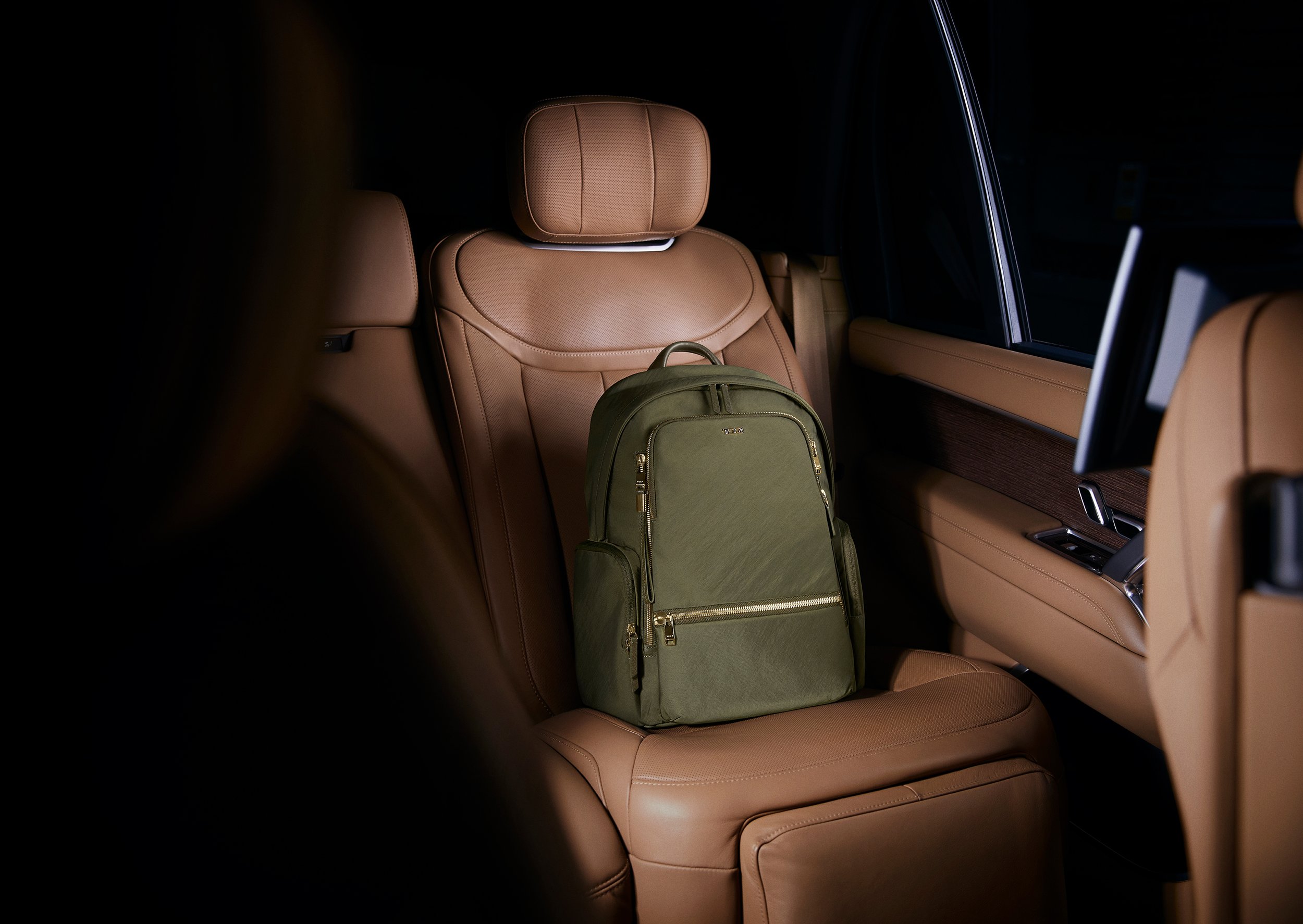 FW24_KaYoung_VoyageurNylon_Celina_Backpack_Olive_3186_FINAL_RGB_72.jpg