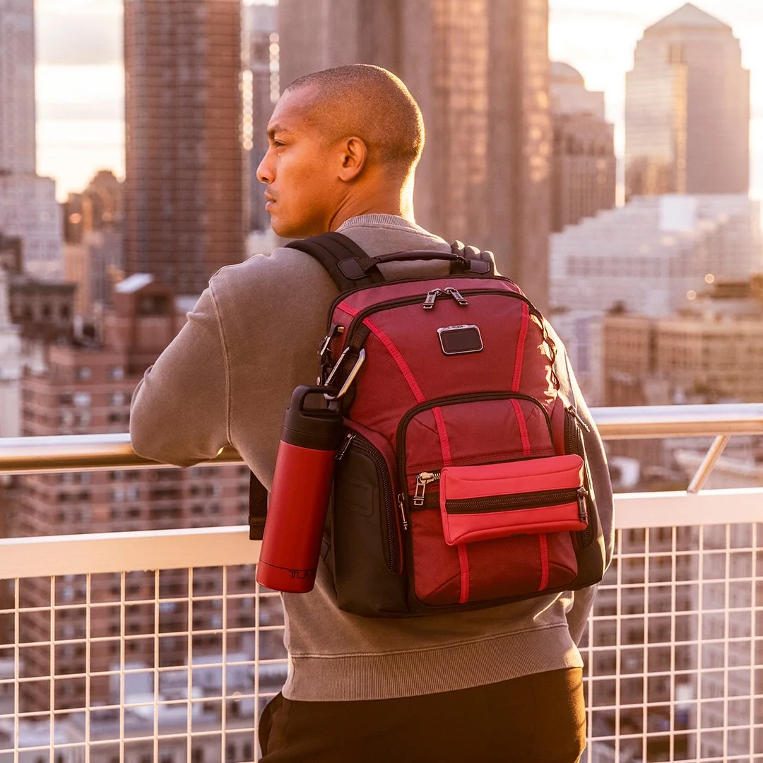 SS23_AlphaBravoNavBkpk_DesertRed-and-WaterBottle-and-AccesBag_5021_v2_RGB_72dpi_1x1.jpg