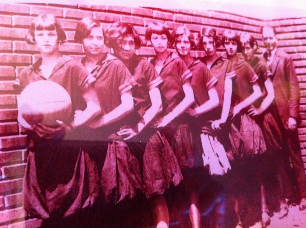 Verden, OK 1924 Highschool Girls Basketball (Dorothy Dahms, 2nd from front, my grandmother)