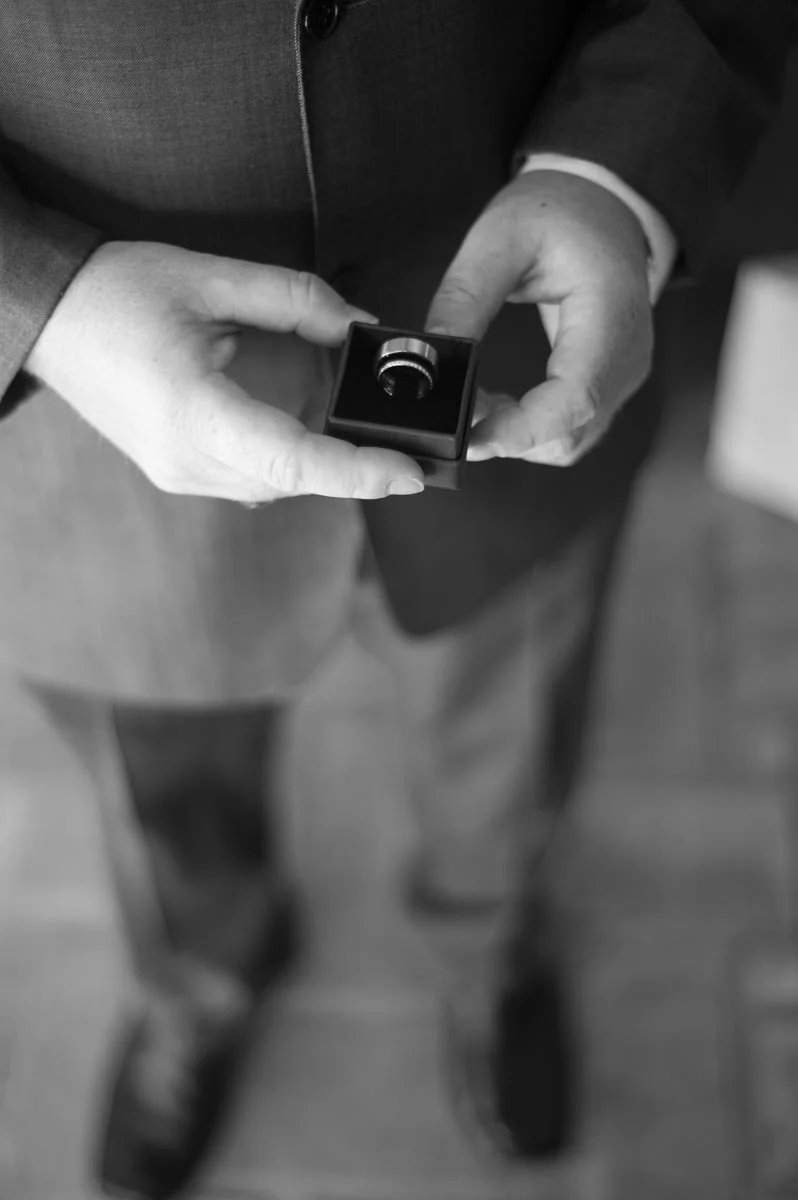 Elizabeth&Mark-23.jpg