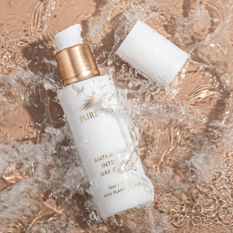 anti-aging-intense-day-creme-lifestyle_800x.png