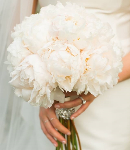 smells divine, will always make her smile! peony bouquet by Amanda Jerkins , captured by Spindle Photography