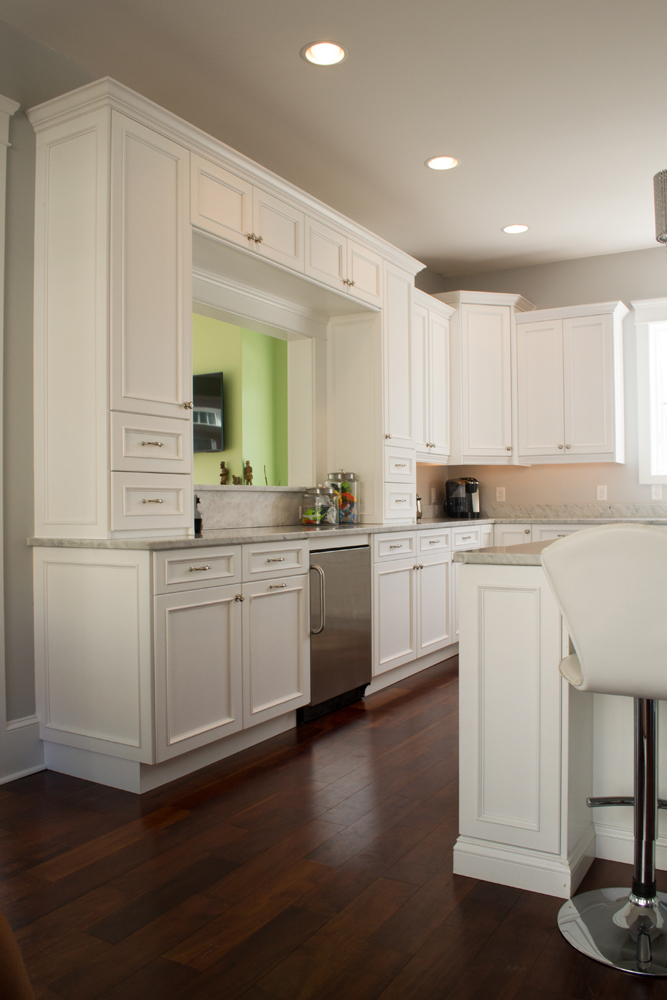 Taylor White Painted Kitchen Sylvester Cabinetry