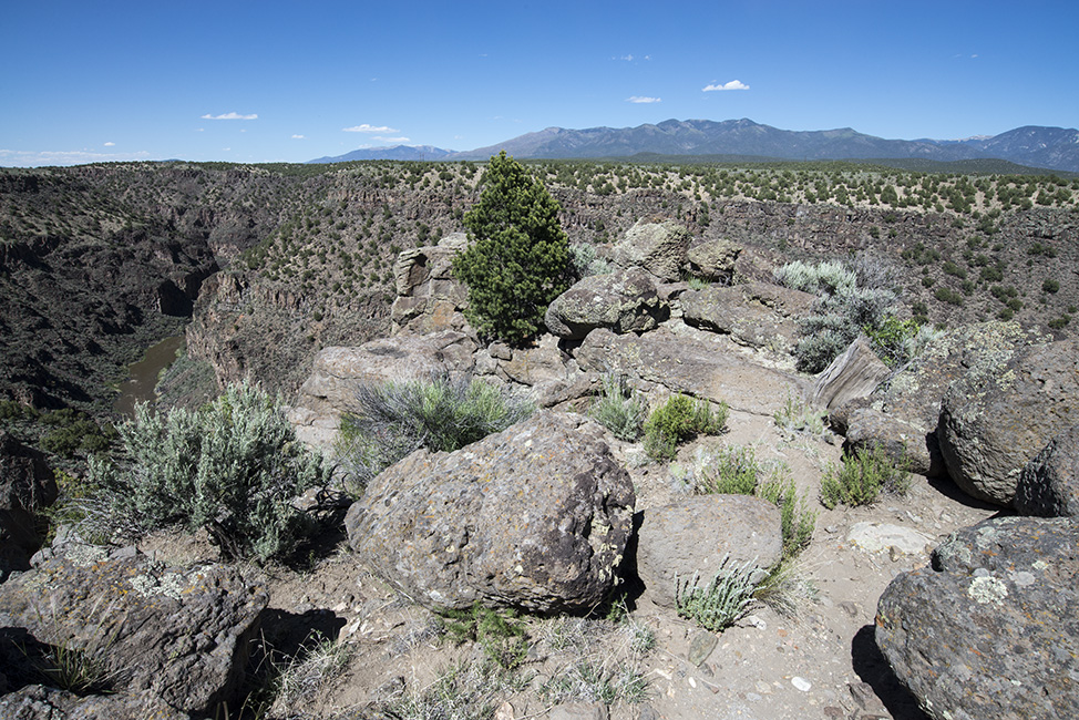 ©HeatherSmithJones_Taos_7_Gorge.jpg