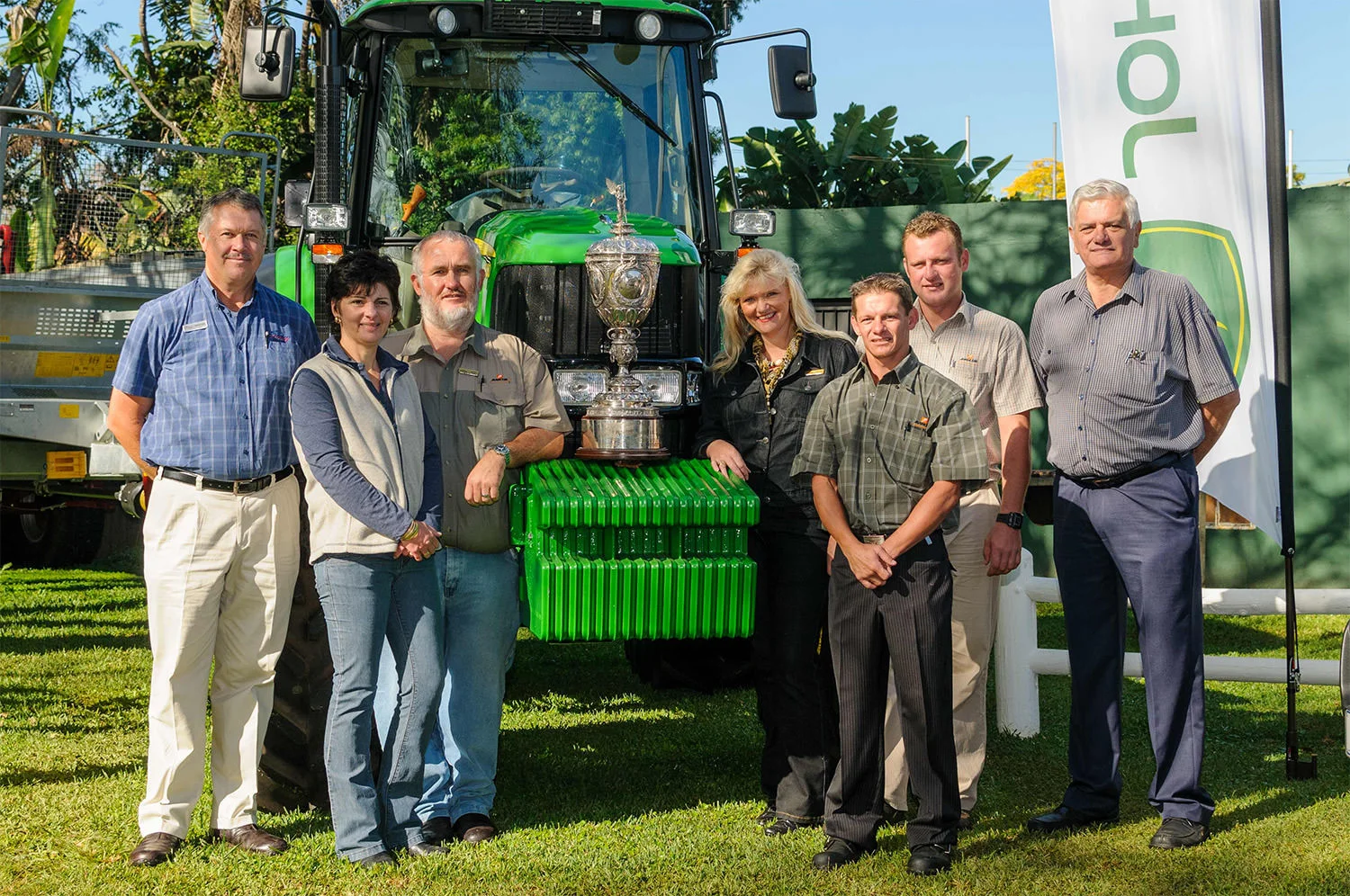 Open site stands cater for a mix of exhibits ranging from swimming pools and building requisites through to a vast array of tractors, agricultural implements and the latest motor vehicles and trucks / Royal Agricultural Society (p)