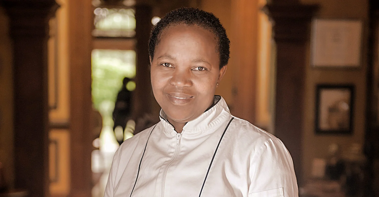 Zandile Mchunu / Adrian Shields (p)