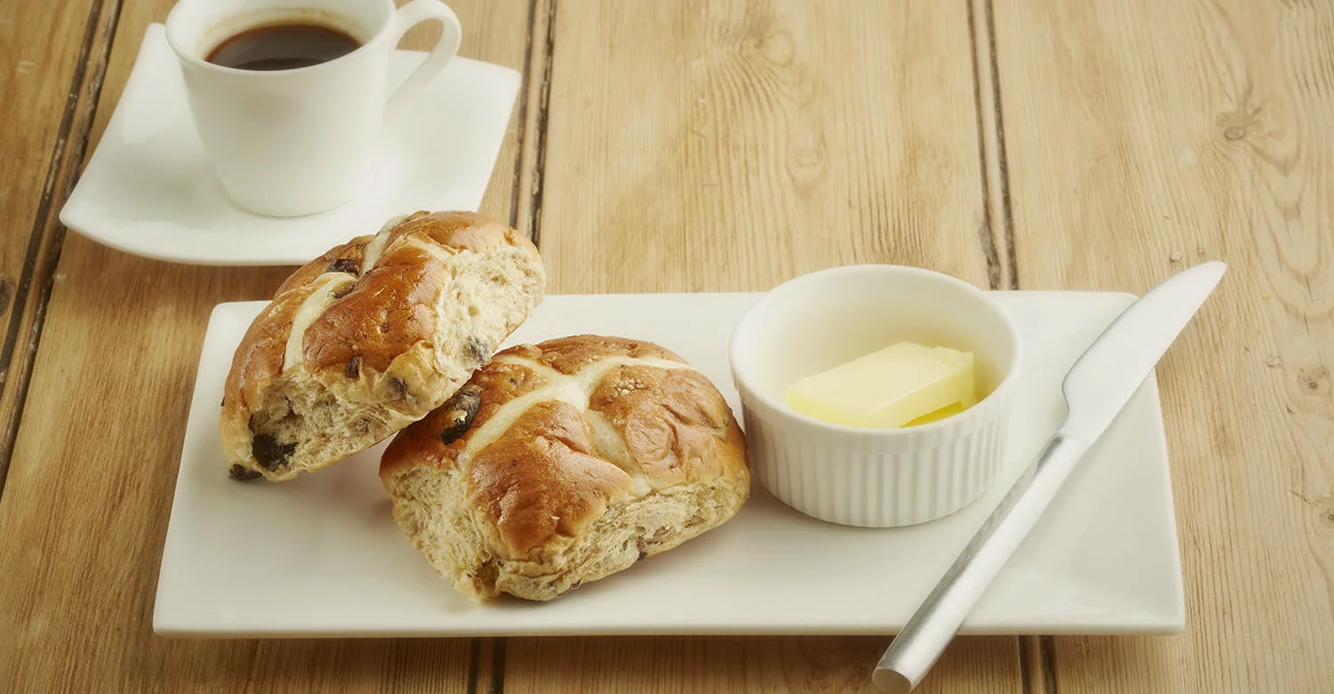 Hartford House Cross Buns / Hartford House (p)