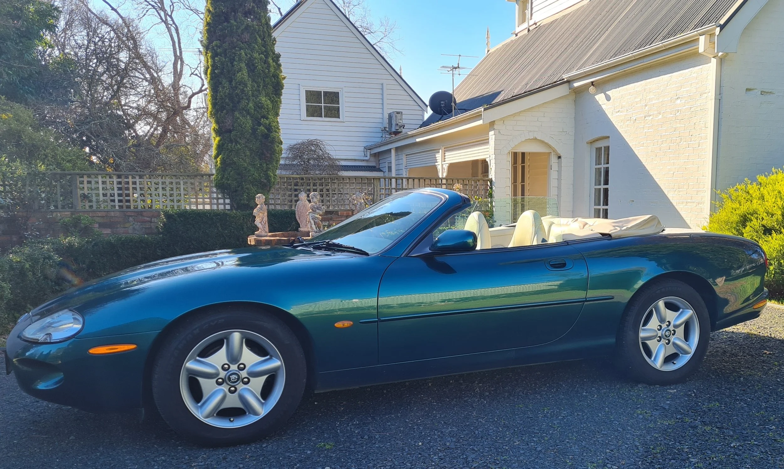 HRC Jaguar 1.jpg