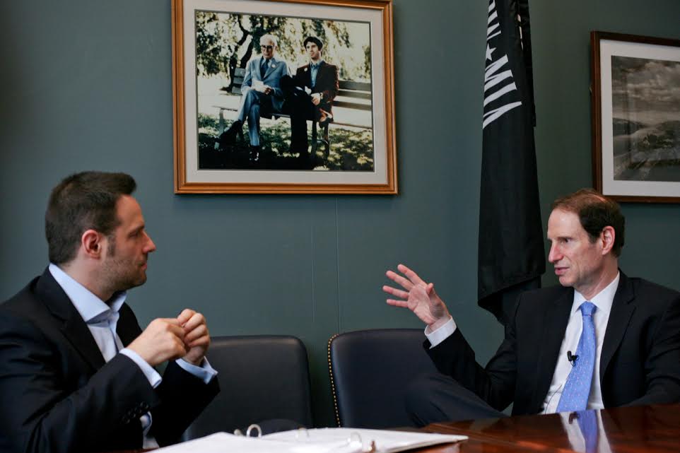 Jeff Brodsky interviewing US Senator Ron Wyden about Wyden's first campaign for Congress in 1980 .