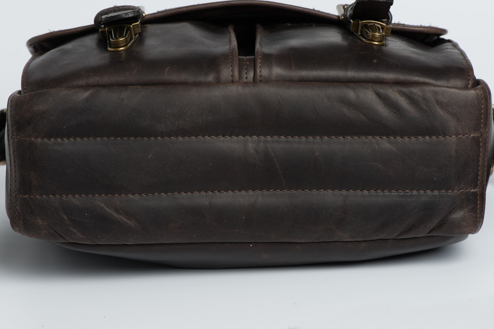 Bottom Detail
