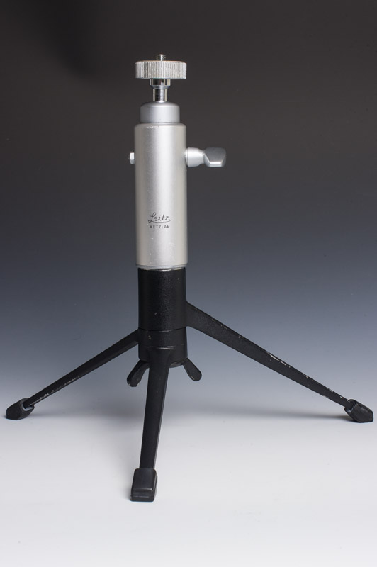 LEICA TABLE TOP TRIPOD WITH LARGE BALL HEAD