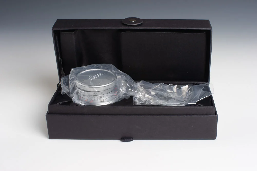 Leica 28mm Summaron in its Presentation Case