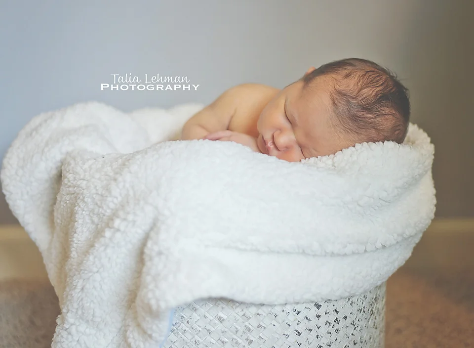 Max_Newborn 013WEB.jpg