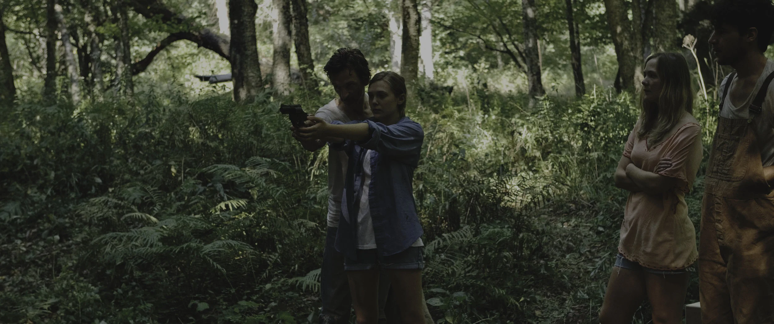 Martha_Marcy_May_Marlene_movie_image_john_hawkes_elizabeth_olsen_louisa_krause_christopher_abbott_01.jpg