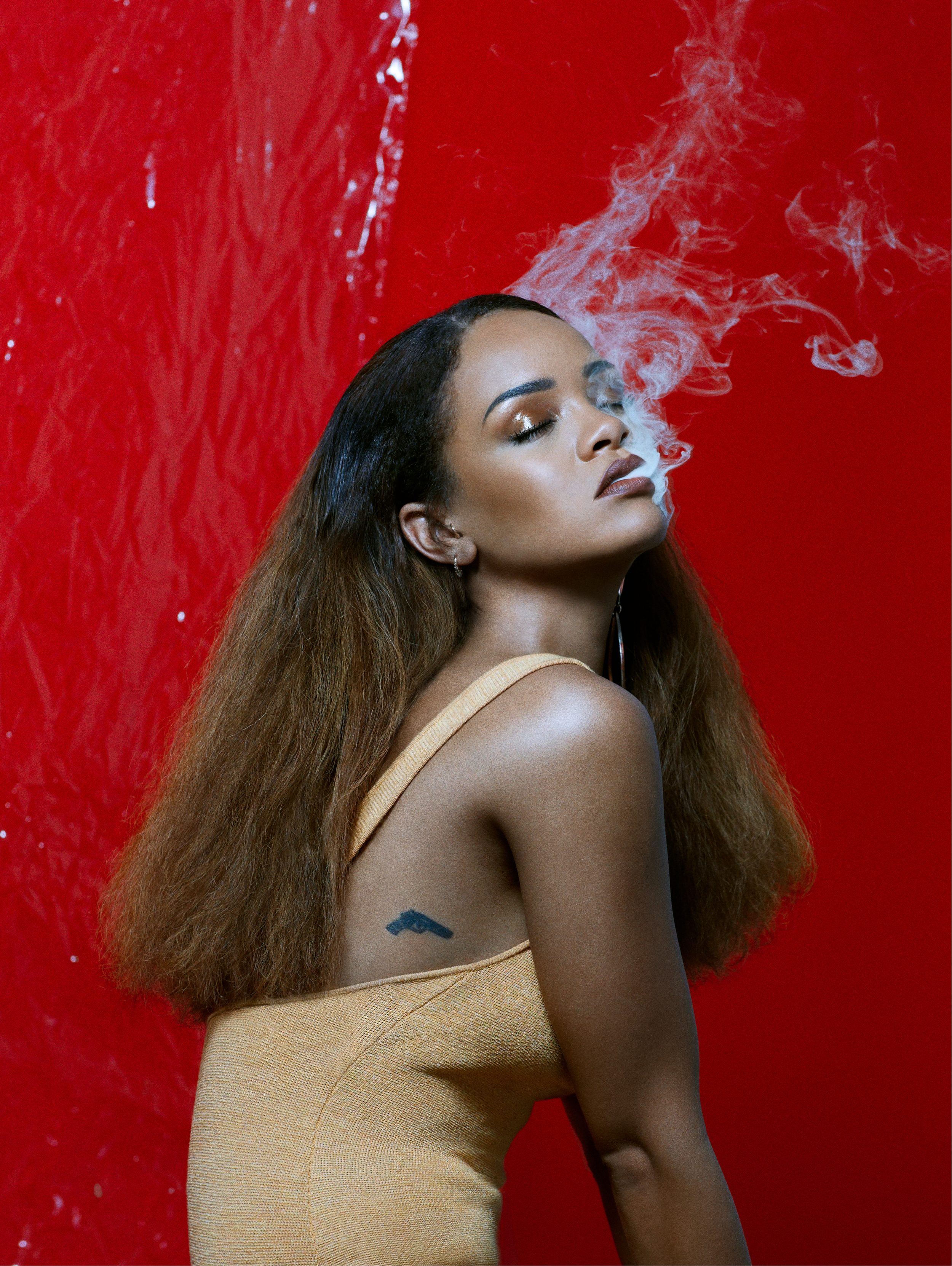 Rihanni-Feature-Updated Imagery-08.jpg